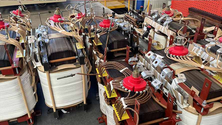 what-is-inside-a-power-transformer-3