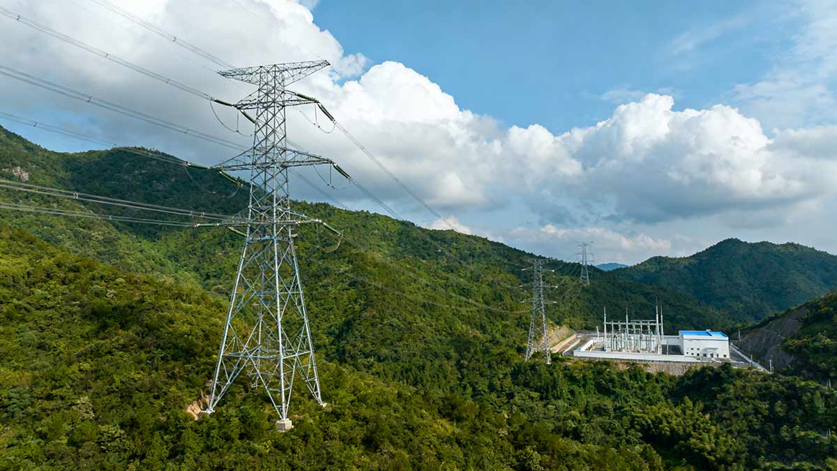 75kVA Transformer Specifications: Voltage, Phase, Cooling & Protection Options? 6 What-Is-a-Transformer-(6)